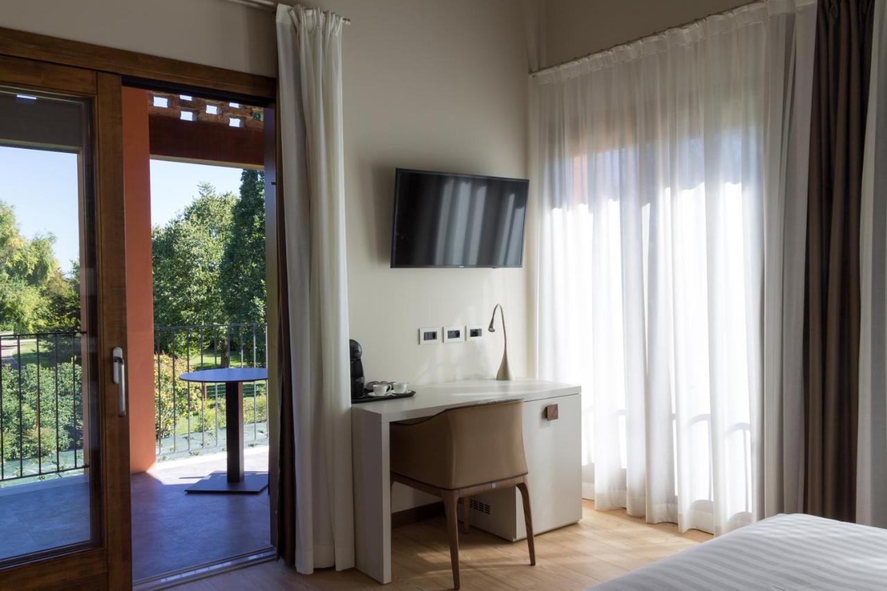 Hotel Crystal Luxury House Fiume Veneto Zewnętrze zdjęcie